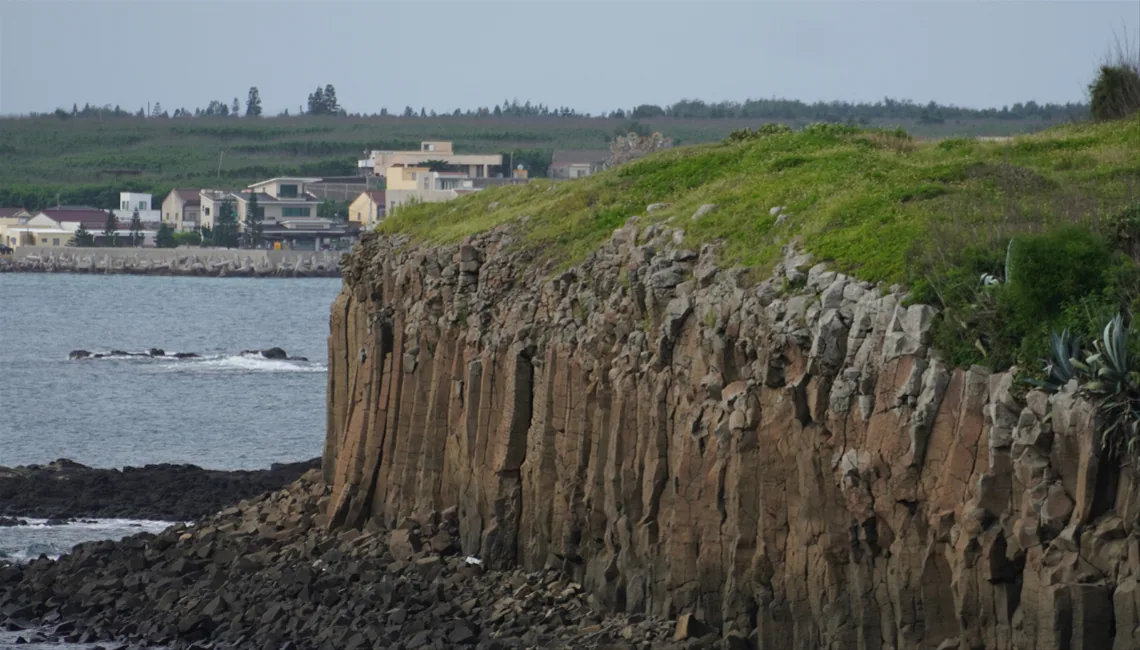 Chixi Basalt Columns & Rock Cascade